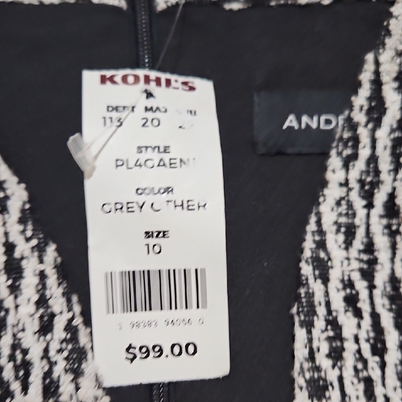 NWT Andrew Marc black and white printed midi dress, fitted and flared cut - Picture 5 of 8